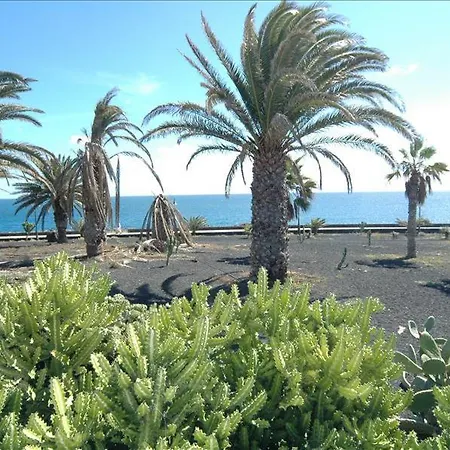 Miramar Teguise - A Fantastic 4 Bedroom - Front Line - Amazing Sea Views *