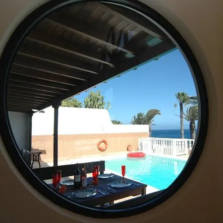 Miramar Teguise - A Fantastic 4 Bedroom - Front Line - Amazing Sea Views