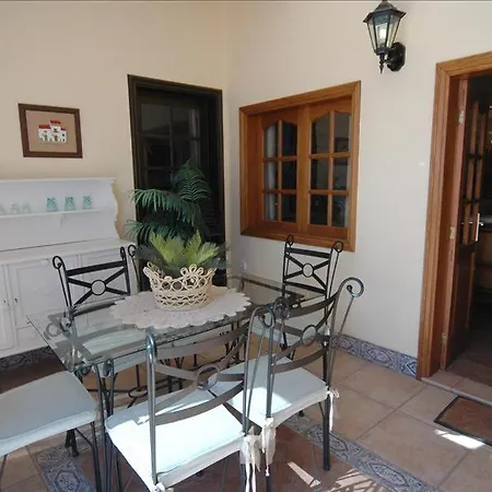 Miramar Teguise - A Fantastic 4 Bedroom - Front Line - Amazing Sea Views Costa Teguise