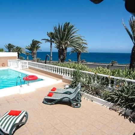 Miramar Teguise - A Fantastic 4 Bedroom - Front Line - Amazing Sea Views * Costa Teguise